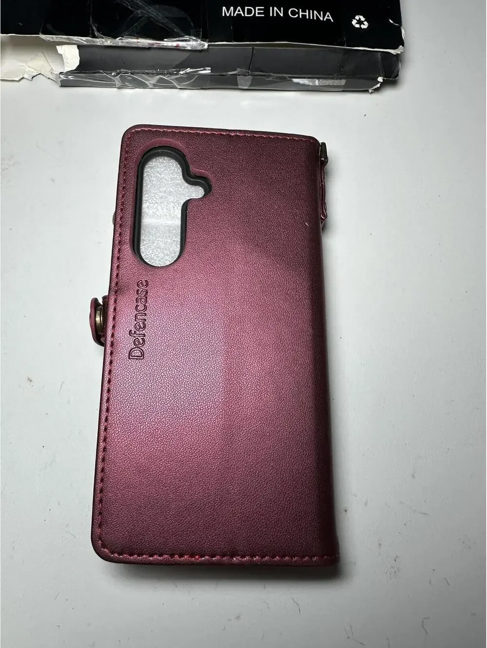 Defencase Magnetic Wallet Case for Samsung Galaxy S25 6.2 inch - Wine Red